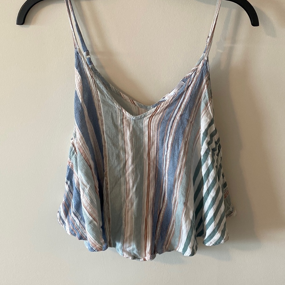 Cute vestique tank top (was my fav for so long❤️)